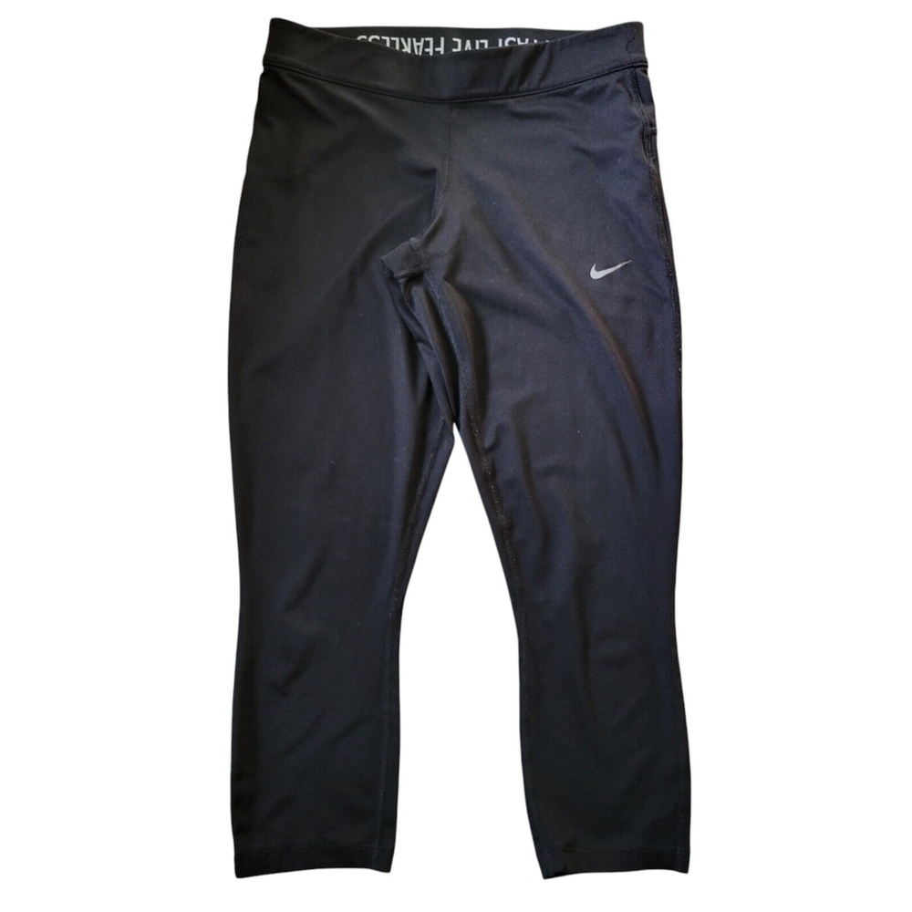 Nike Capri Yoga Pants Women’s. Size Small. Excellent Condition Pre-owned